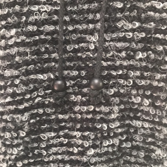 Tampa- black and gray hooded sweater size M. - Picture 4 of 5